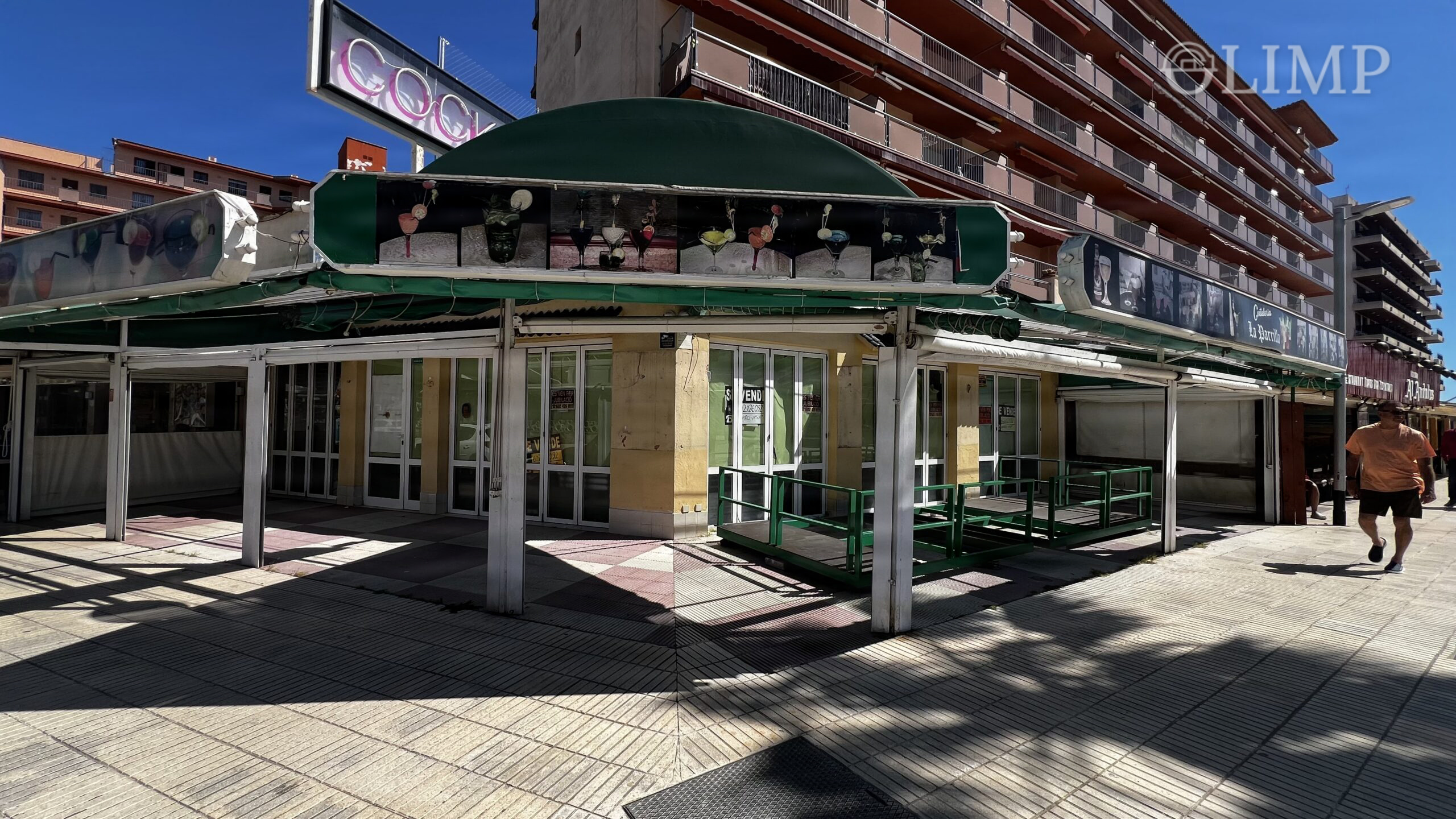 Fachada del bar-restaurante en Santa Margarida, Roses
